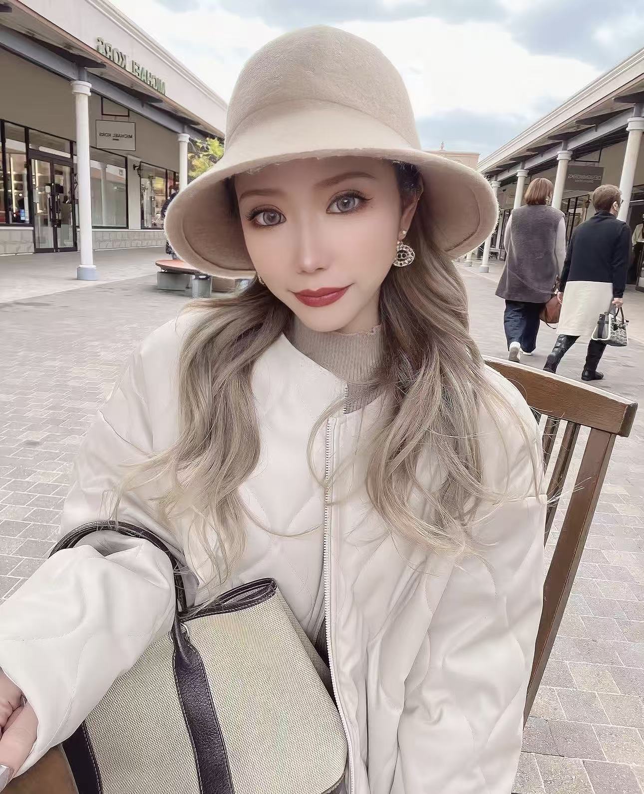 <3盒$345>｜日本Loveil Caramel Glow日拋10片裝